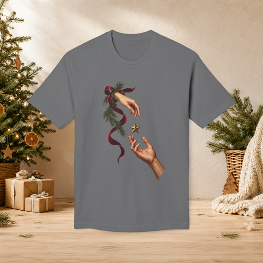Unisex Adult Christmas Gift Hands T-Shirt – Star Ornament Holiday Graphic Tee - T-Shirt - Image 2